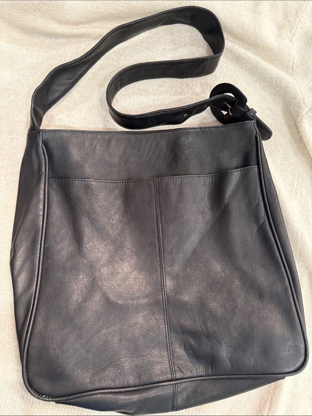 Black Leather Shoulder Bag like new